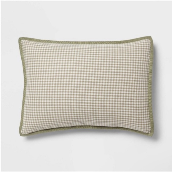 NWT King Mini Gingham Comforter and Sham Set Moss
Green - Threshold - Picture 6 of 7